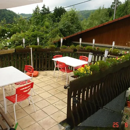 아파트 Naturnahe Ferienwohnung In Erholsamer Lage Fuer Besinnlichen Urlaub Im Schwarzwald *